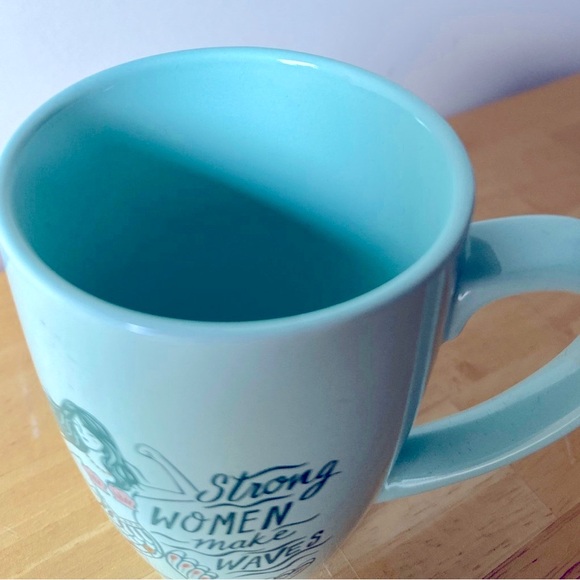 Paper Source Limited Edition Strong Women Make Waves mug - Picture 3 of 4